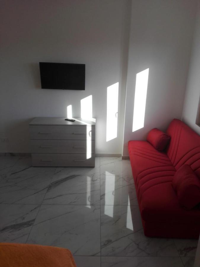 Miniappartamenti Da Lello Margherita Di Savoia Exterior foto