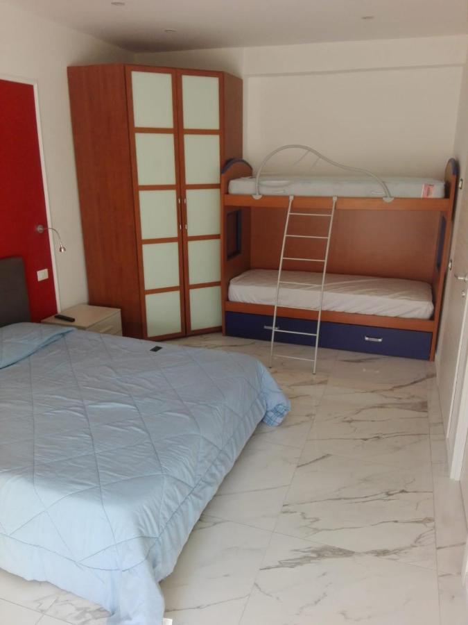 Miniappartamenti Da Lello Margherita Di Savoia Exterior foto