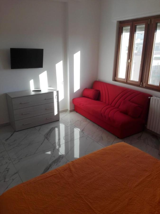Miniappartamenti Da Lello Margherita Di Savoia Exterior foto